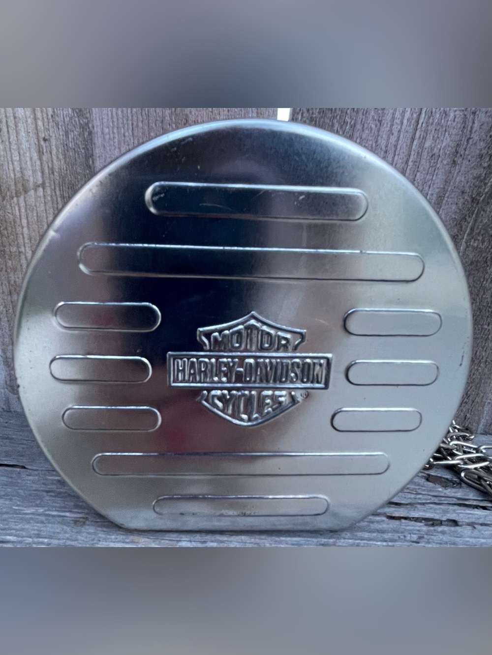 Vintage 1990s Harley-Davidson Tin Purse Round Metal Chain Bag Bar & Shield